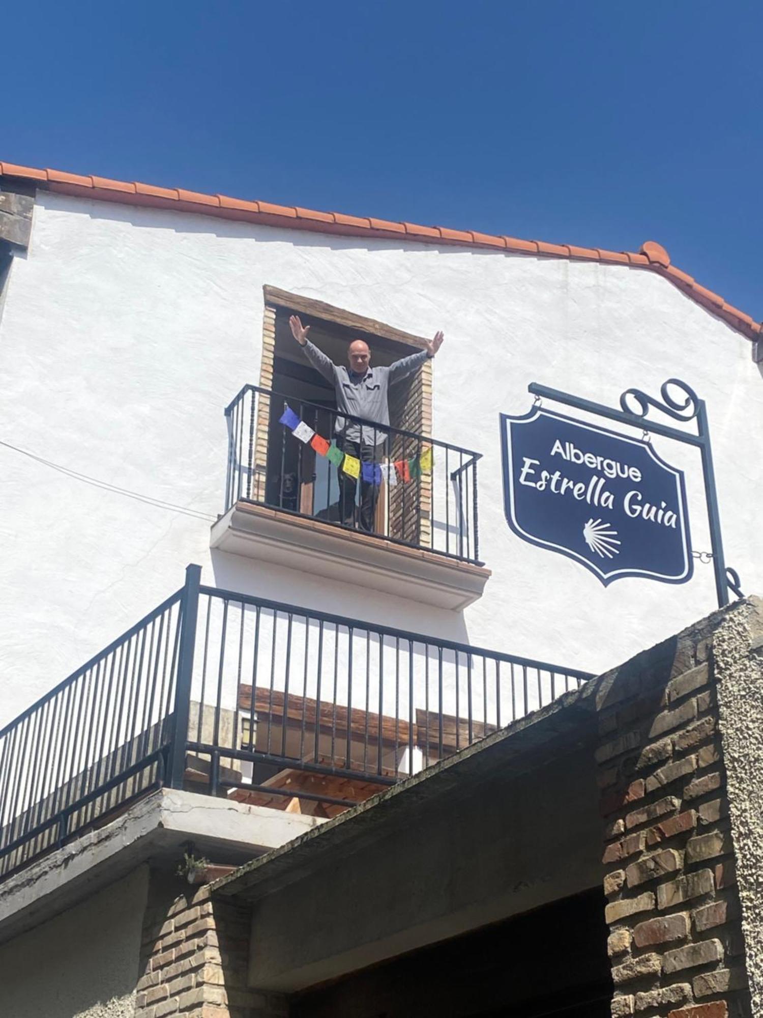 Albergue Estrella Guia Puente la Reina Extérieur photo