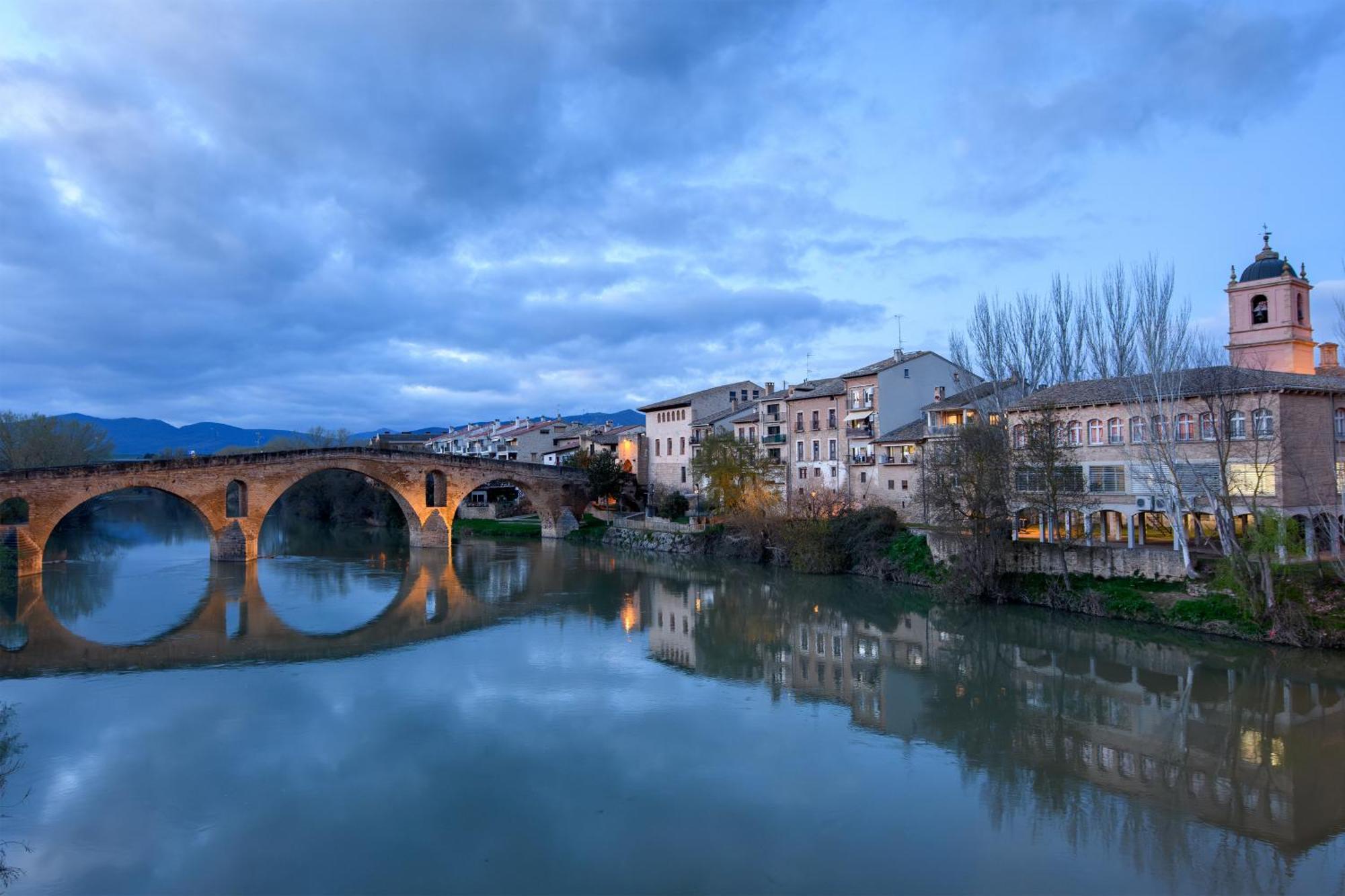Albergue Estrella Guia Puente la Reina Extérieur photo